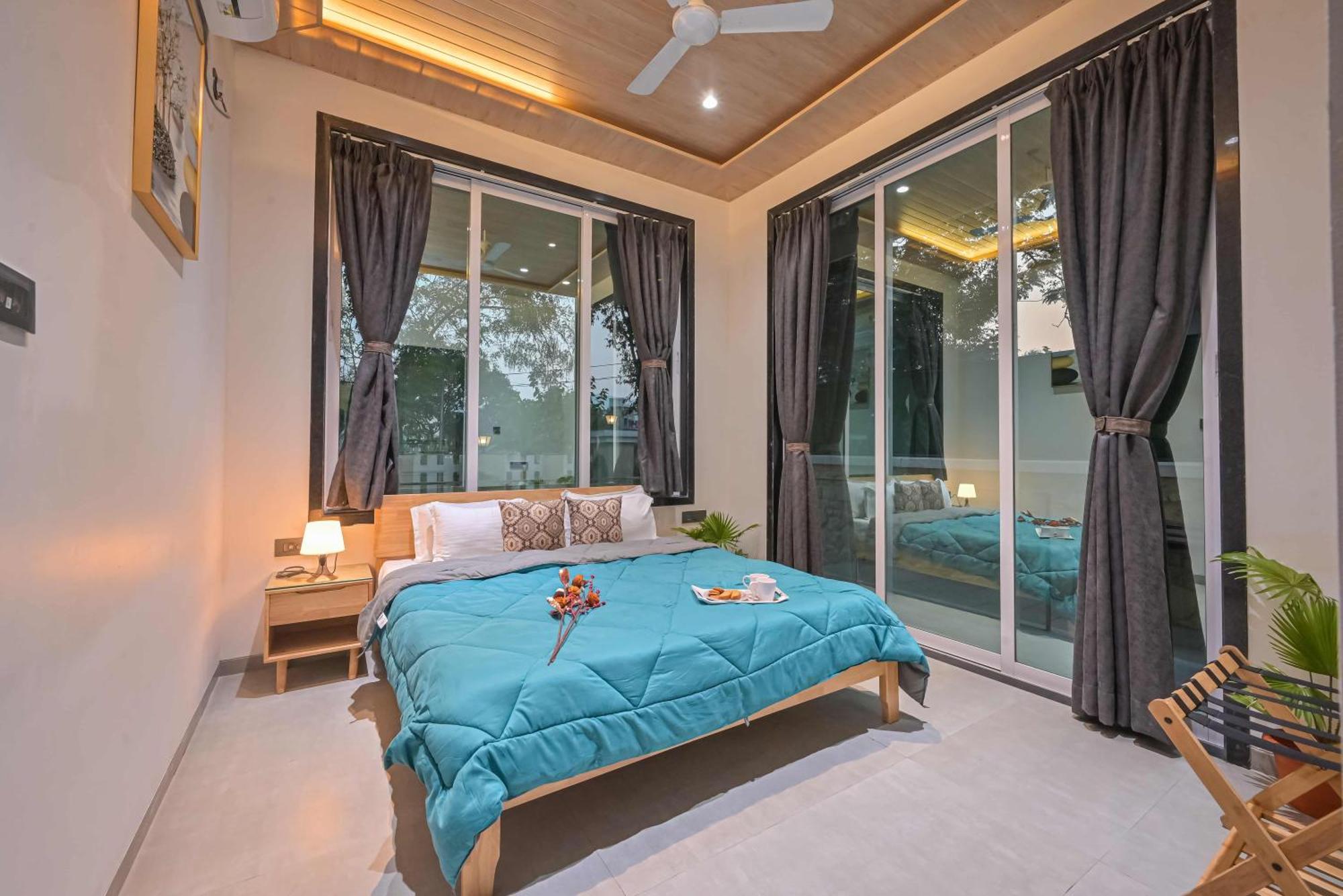 Elegant Villa By Tropicana Stays 로나발라 외부 사진